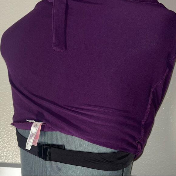 Victoria's Secret Halter Top Underwire Bra Women's Size 38C Purple - Picture 16 of 16
